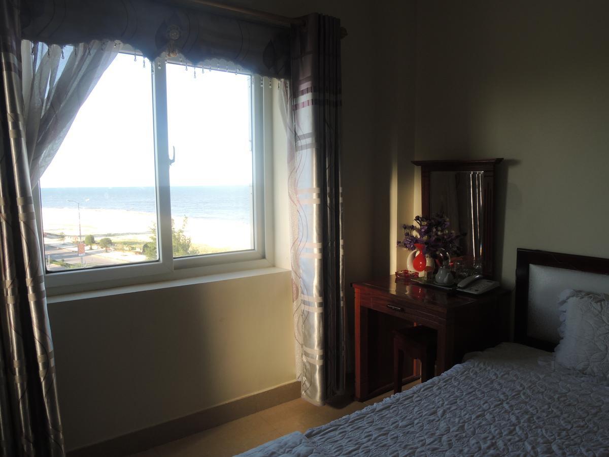 Ngan Ha Hotel Ðồng Hới Buitenkant foto